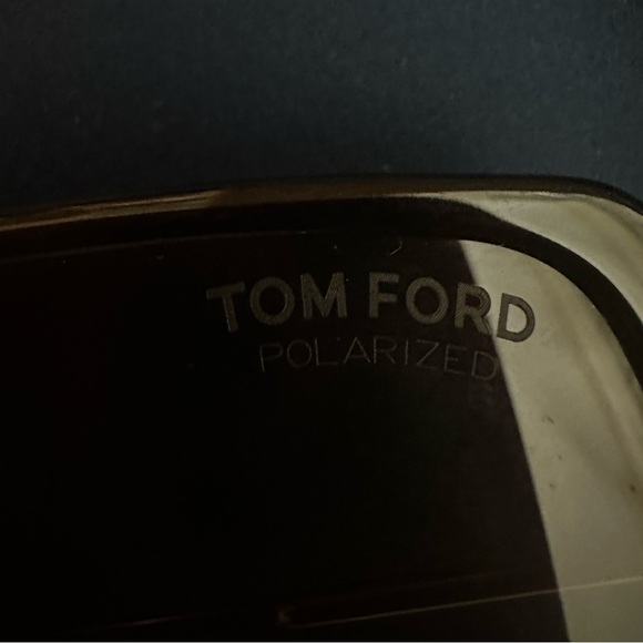 NITB Tom Ford Brown Oversized Sunglasses with Gradient Lenses - Picture 7 of 8